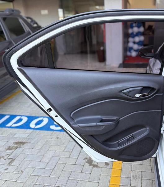Chevrolet Onix 14mt Act - foto 14