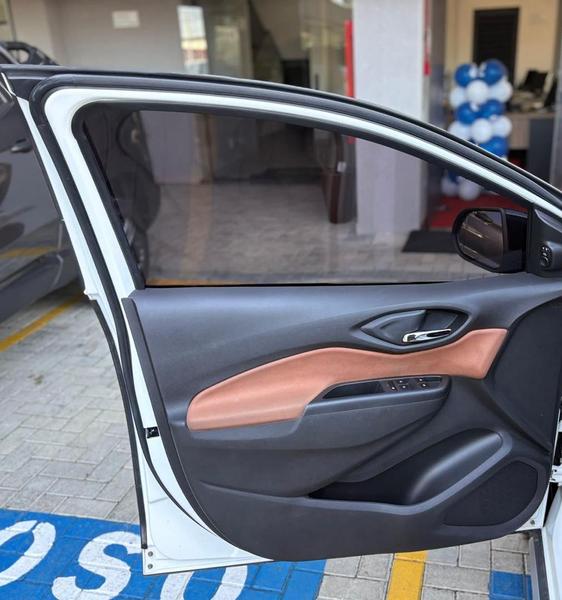 Chevrolet Onix 14mt Act - foto 9