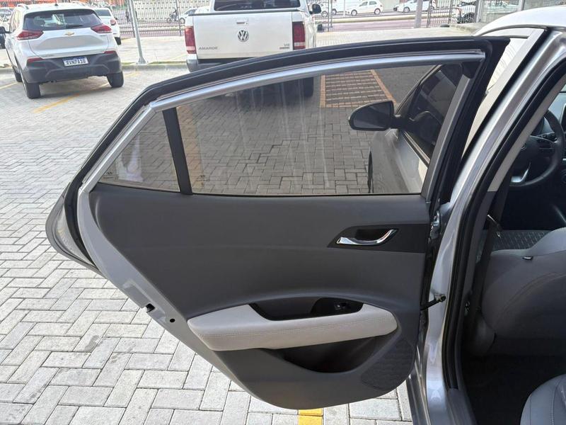 Hyundai HB20S 1.0 TGDI At Platinum - foto 12