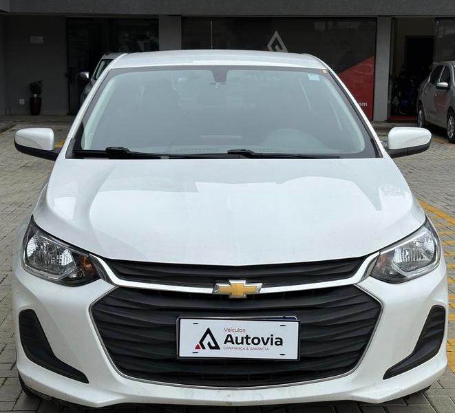 Chevrolet Onix Plus 10tat - foto 2
