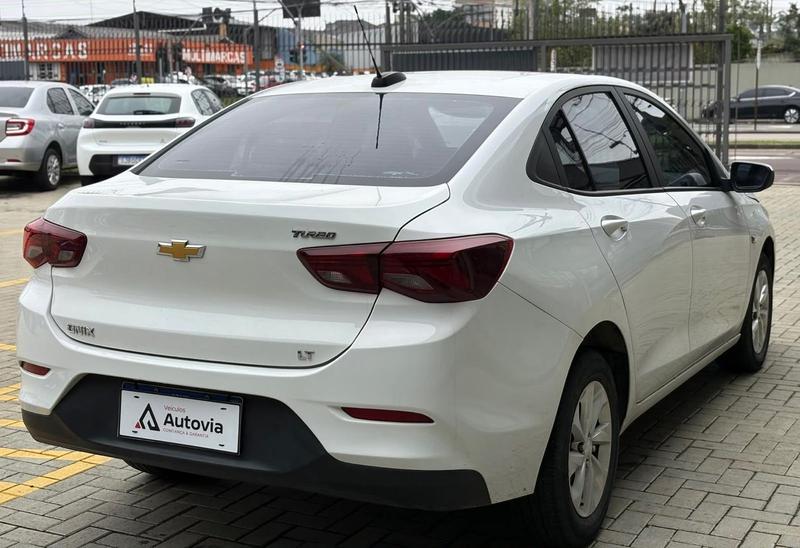 Chevrolet Onix Plus 10tat - foto 4