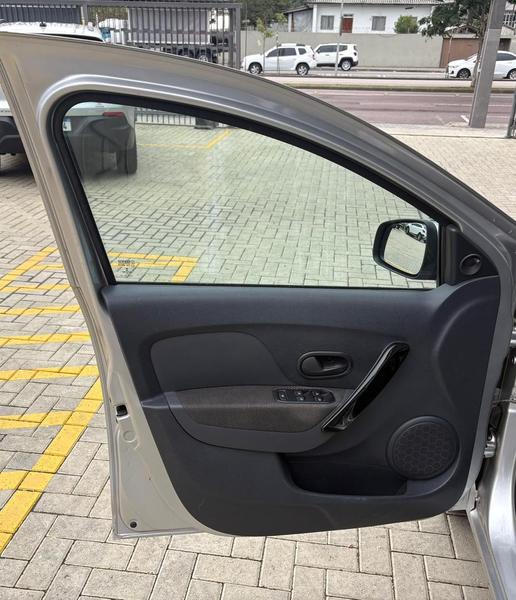 Renault Logan Zen 10mt - foto 7
