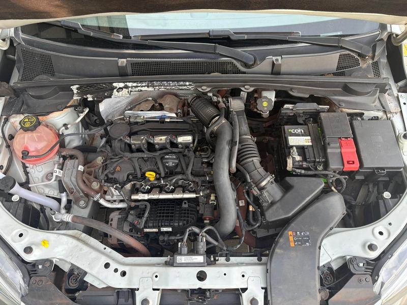 Chevrolet Onix Plus LT Turbo - foto 10