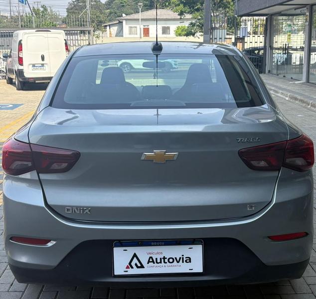 Chevrolet Onix Plus LT Turbo - foto 4