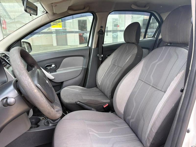 Renault Logan Exp 1.6 M - foto 9