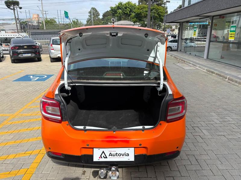 Renault Logan Exp 1.6 M - foto 7