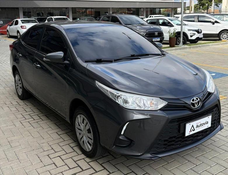 Toyota Yaris 2023 à venda