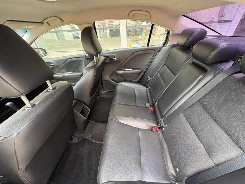 Honda City EXL CVT - foto 13