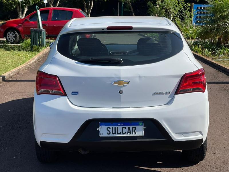 Chevrolet Onix 10mt LT - foto 4