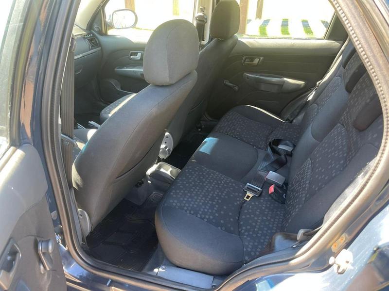 Fiat Palio Attract 1.4 - foto 9