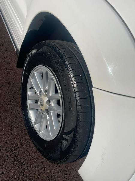 Toyota Hilux Cd Srv D4 D 4X4 3.0 TDI Diesel Automático - foto 8