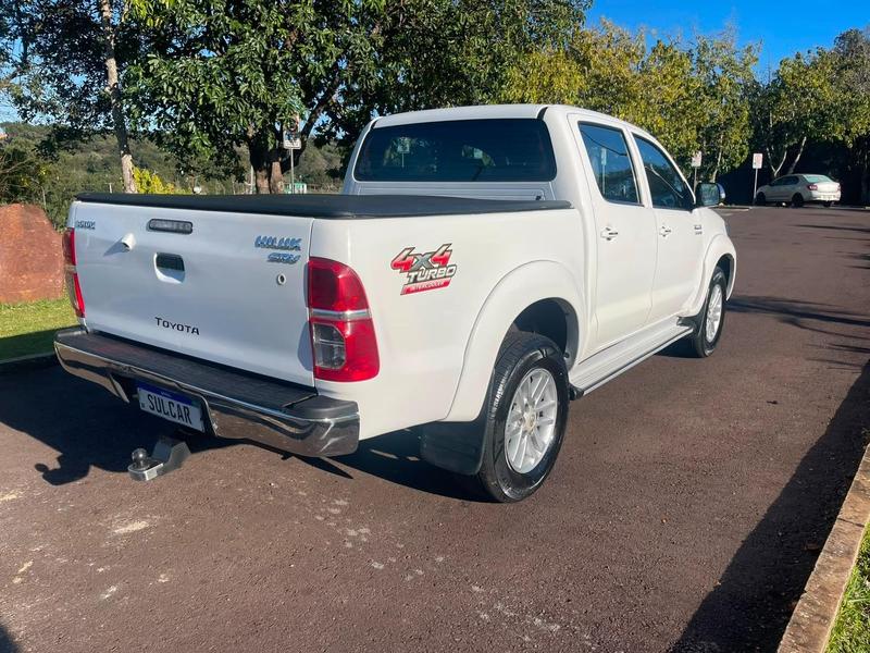 Toyota Hilux Cd Srv D4 D 4X4 3.0 TDI Diesel Automático - foto 6
