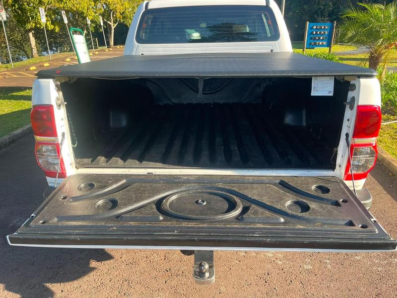 Toyota Hilux Cd Srv D4 D 4X4 3.0 TDI Diesel Automático - foto 7