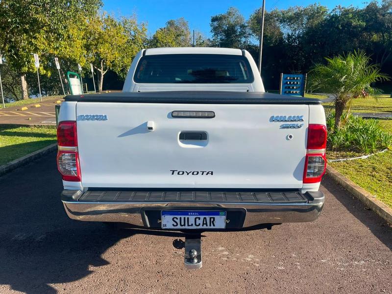 Toyota Hilux Cd Srv D4 D 4X4 3.0 TDI Diesel Automático - foto 5