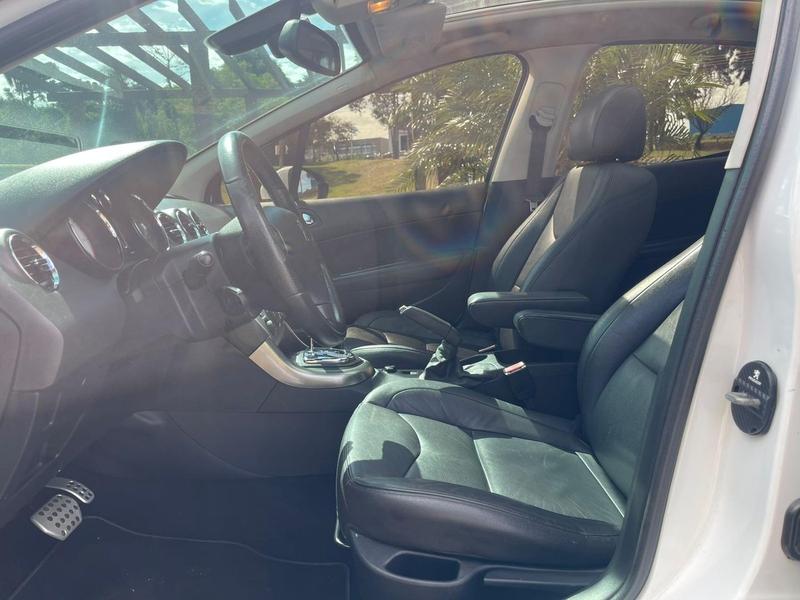 Peugeot 308 Feline 2.0 Flex 16V 5P Aut. - foto 12