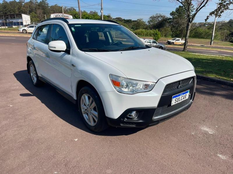 Mitsubishi ASX 2.0 16V 4X4 160cv Automático - foto 2