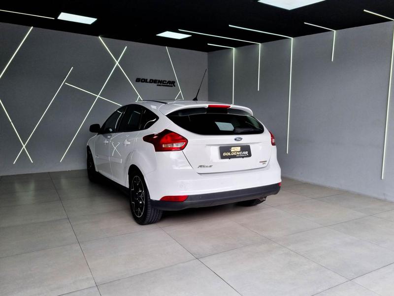 Ford Focus Se At 2.0hc - foto 6