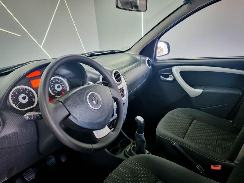 Renault Sandero Stepway - foto 10