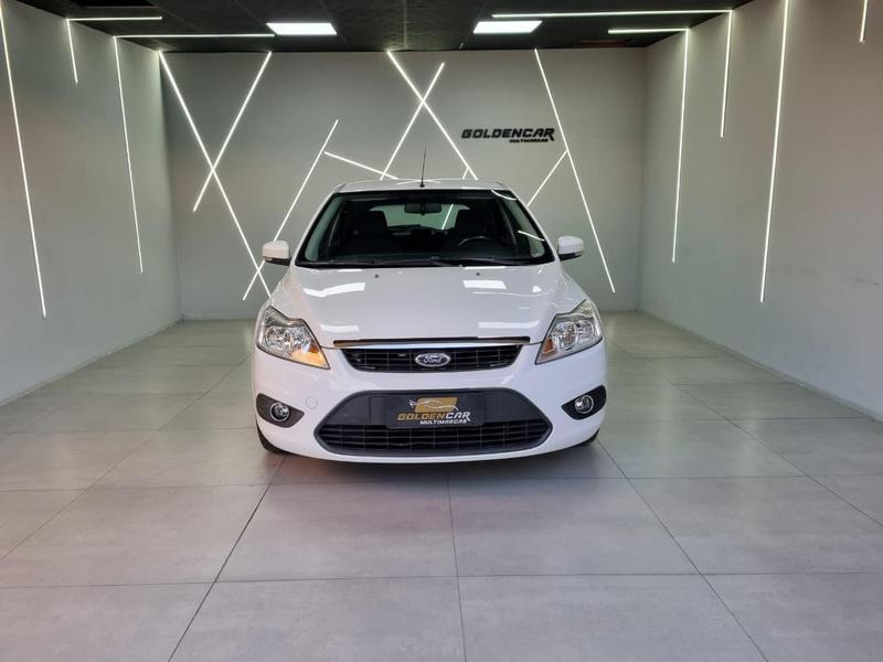 Ford Focus Sedan 1.6 1.6 Flex 8V 16V 4P Mec. - foto 2