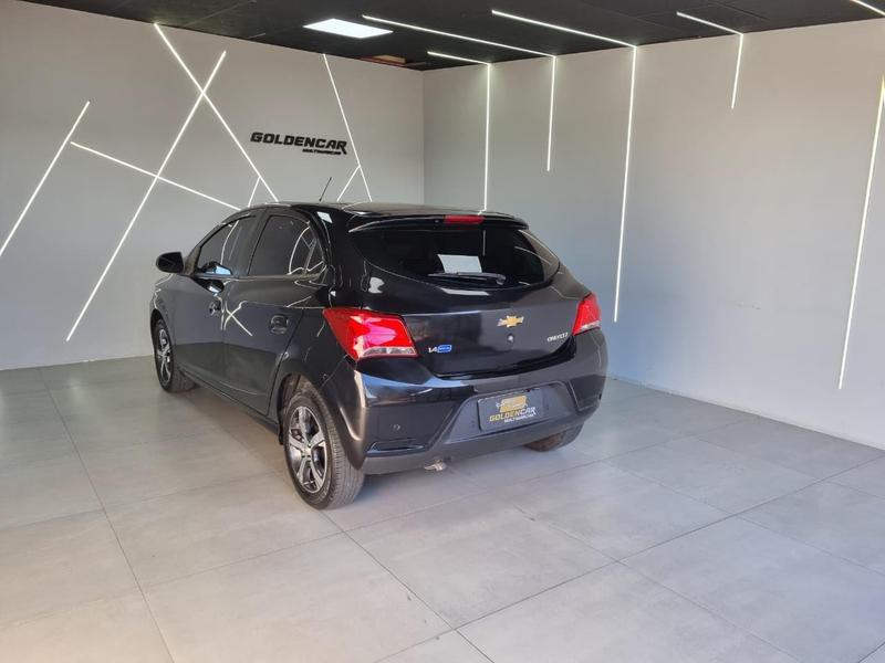 Chevrolet Onix 1.4mt LTZ - foto 4