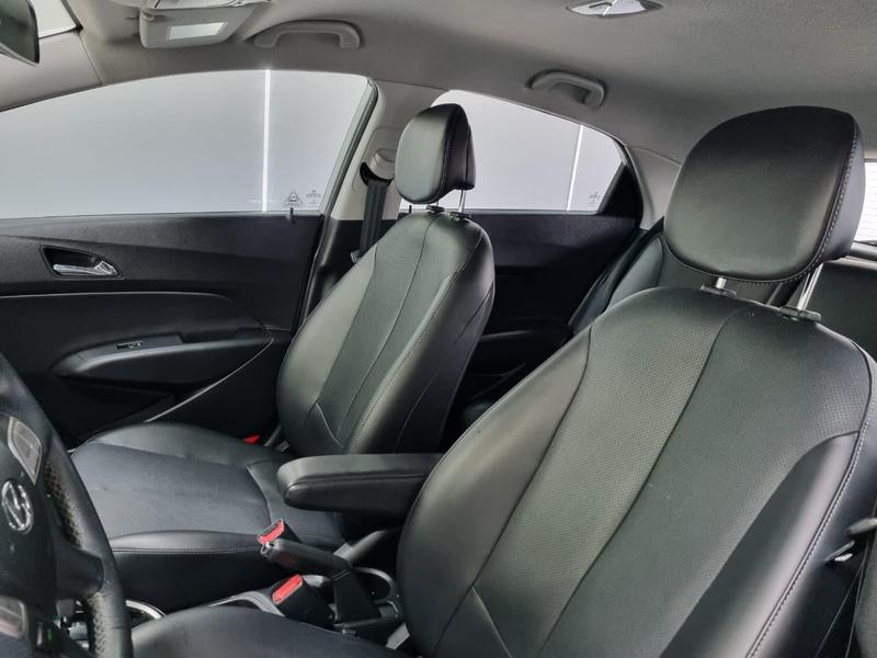 Hyundai HB20X 1.6a Premi - foto 9