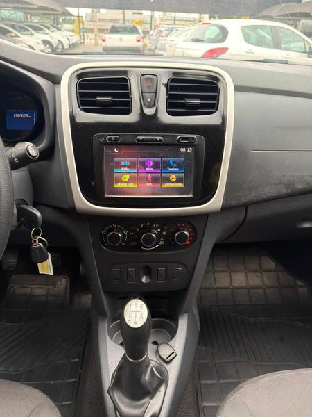 Renault Sandero Expression 1.0 - foto 13