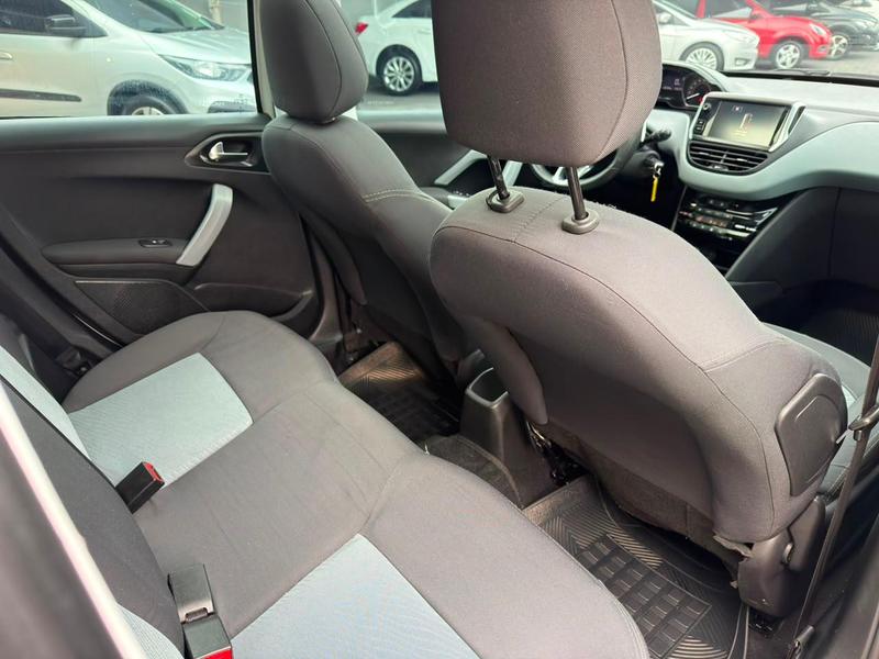 Peugeot 208 Allure Bva - foto 13