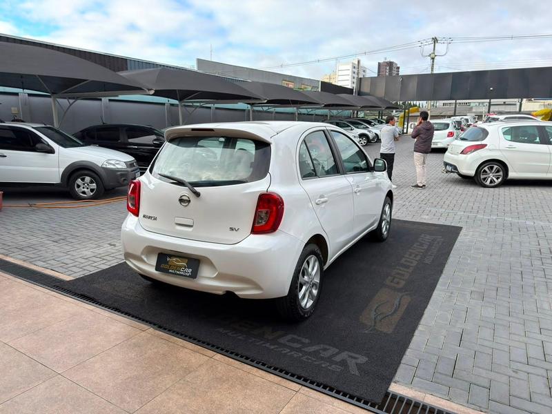 Nissan March 10sv - foto 6