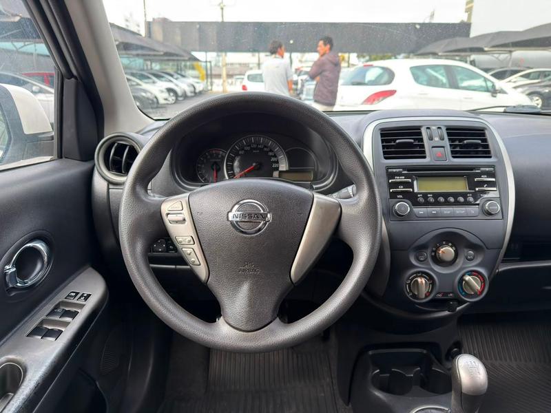 Nissan March 10sv - foto 9