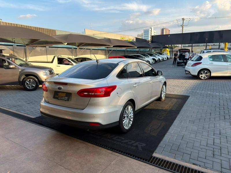 Ford Focus Se At 2.0sc - foto 6