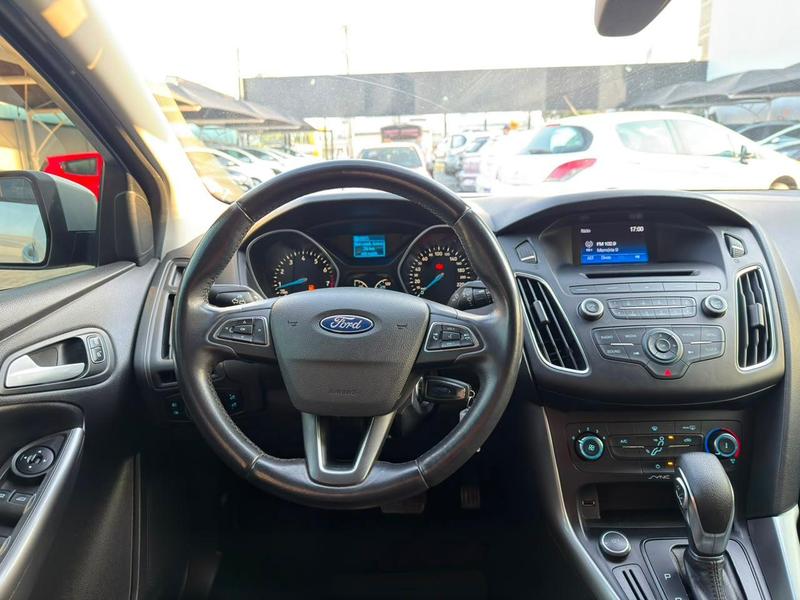 Ford Focus Se At 2.0sc - foto 9