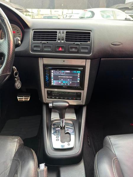 Volkswagen Golf Sportline 2.0 - foto 10