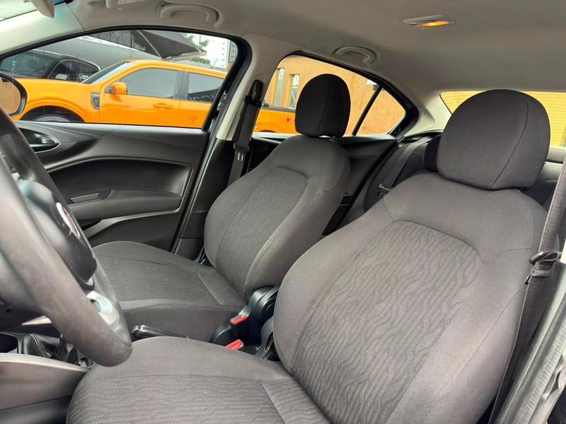 Fiat Cronos Drive 1.3 - foto 7