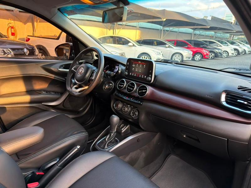 Fiat Cronos Prec At - foto 11