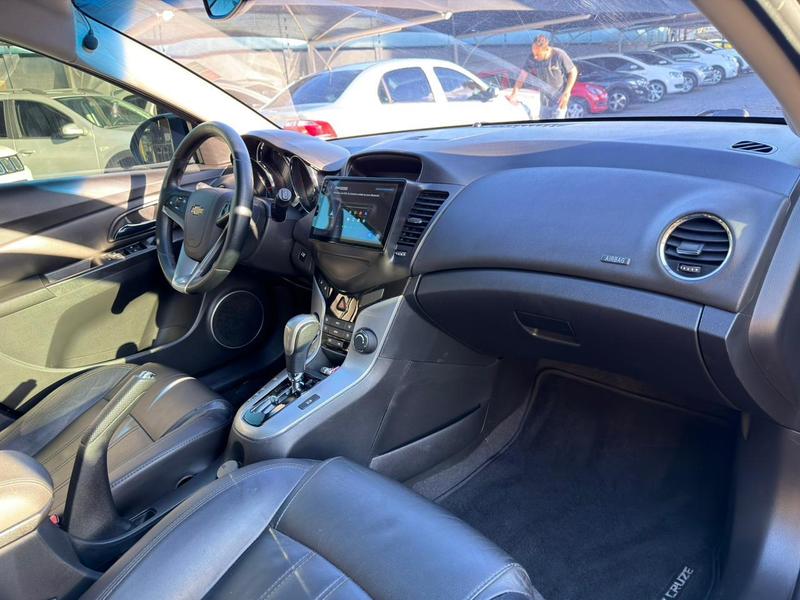 Chevrolet Cruze LTZ Hb - foto 11