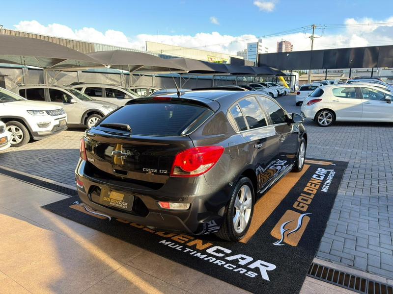 Chevrolet Cruze LTZ Hb - foto 6