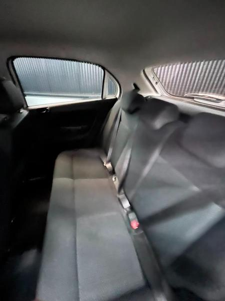 Volkswagen Gol 16l - foto 11