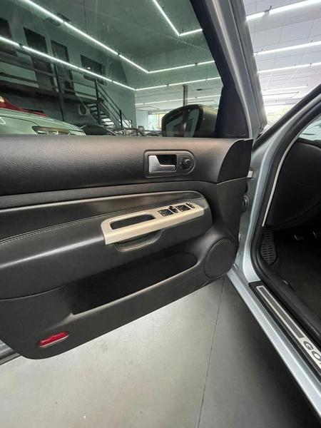 Volkswagen Golf 1.6 Sportline - foto 12