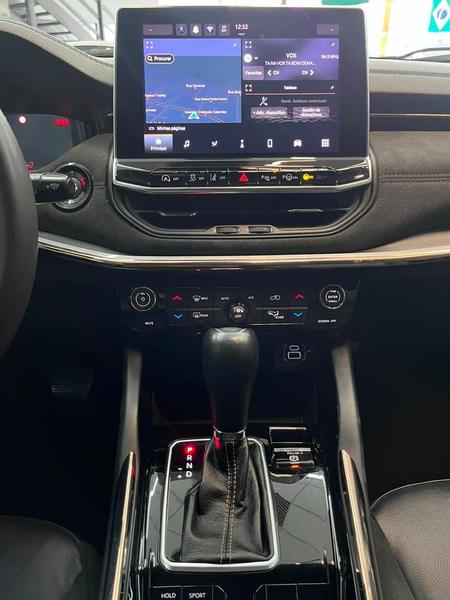 Jeep Commander Lim T270 - foto 15