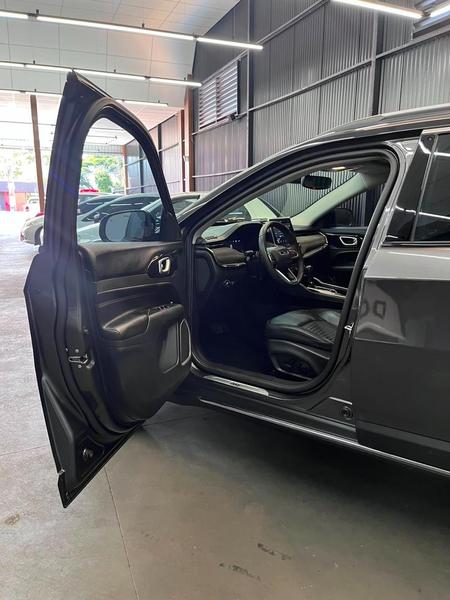 Jeep Commander Lim T270 - foto 13