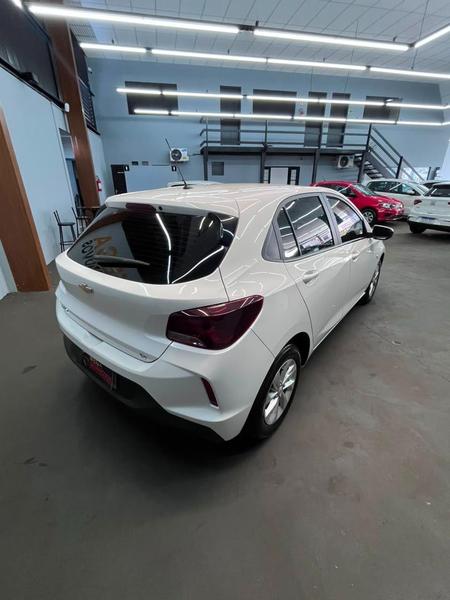 Chevrolet Onix 10mt - foto 4