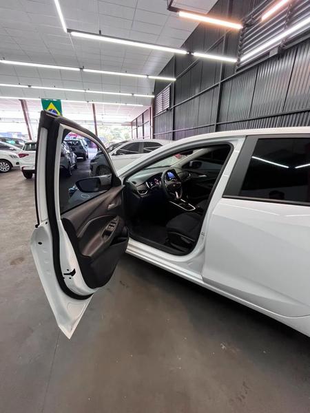 Chevrolet Onix 10mt - foto 8