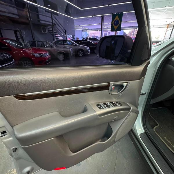 Hyundai Santa Fe 3.5 - foto 14