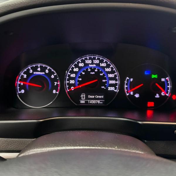 Hyundai Santa Fe 3.5 - foto 16