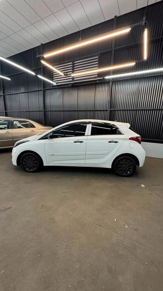 Hyundai HB20 10m Unique - foto 8