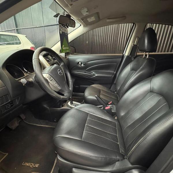 Nissan Versa 16uniquecvt - foto 14
