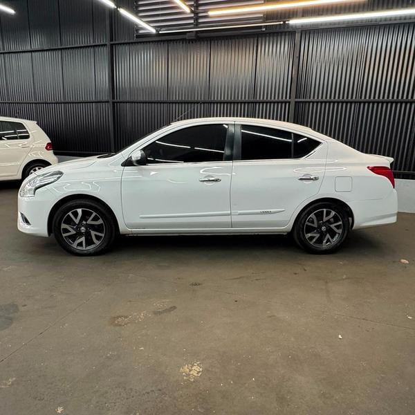 Nissan Versa 16uniquecvt - foto 7