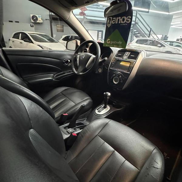 Nissan Versa 16uniquecvt - foto 13