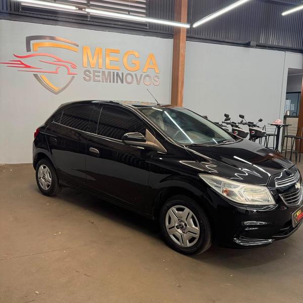 Chevrolet Onix 10mt LT - foto 3