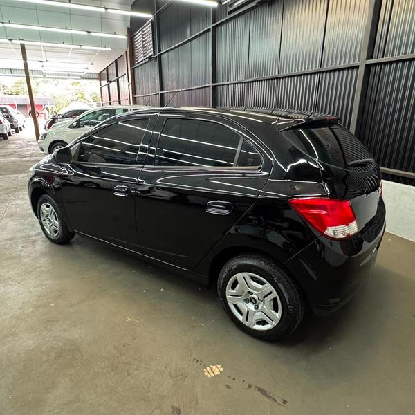Chevrolet Onix 10mt LT - foto 4